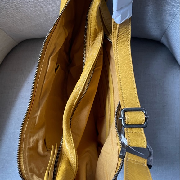 NWT Free People Idle Hands Sling Bag - Picture 6 of 11